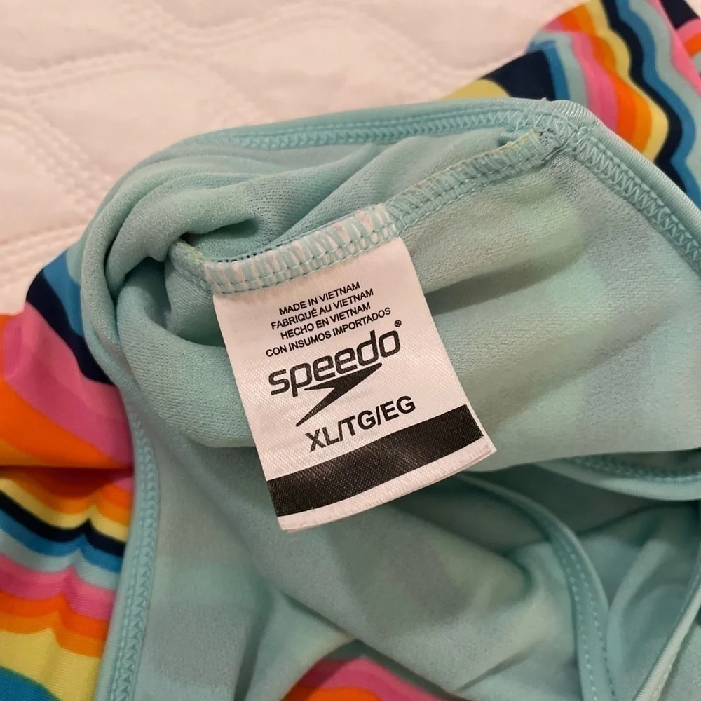 Speedo girls swim